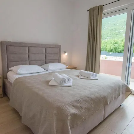 Sky D 9&1 With Tennis Court And Heated Pool *