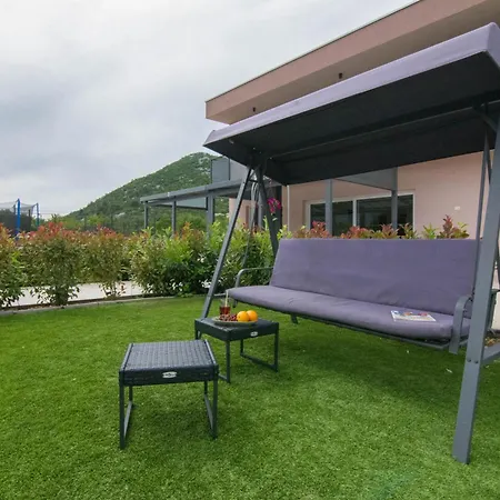 Villa Sky D 9&1 With Tennis Court And Heated Pool Omis
