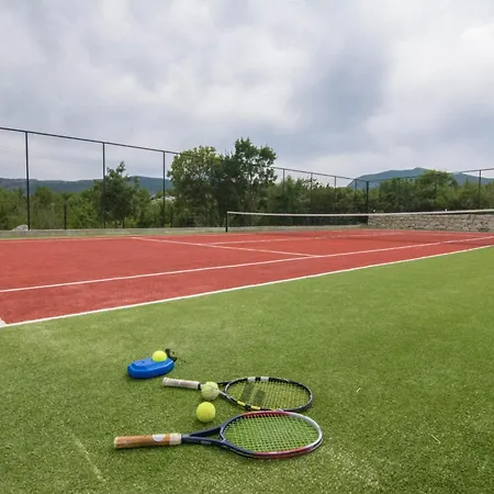 Sky D 9&1 With Tennis Court And Heated Pool Villa *