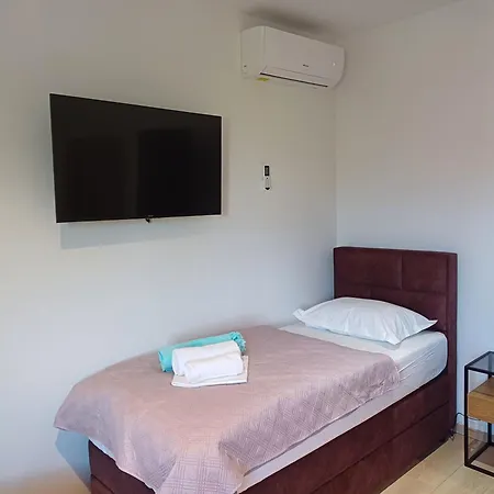 Sky D 9&1 With Tennis Court And Heated Pool * Omiš