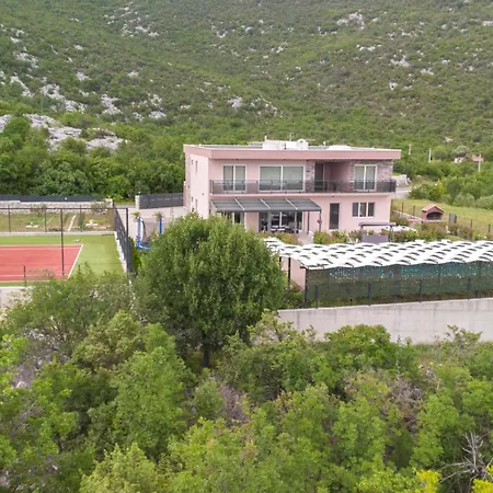 Villa Sky D 9&1 With Tennis Court And Heated Pool Omiš